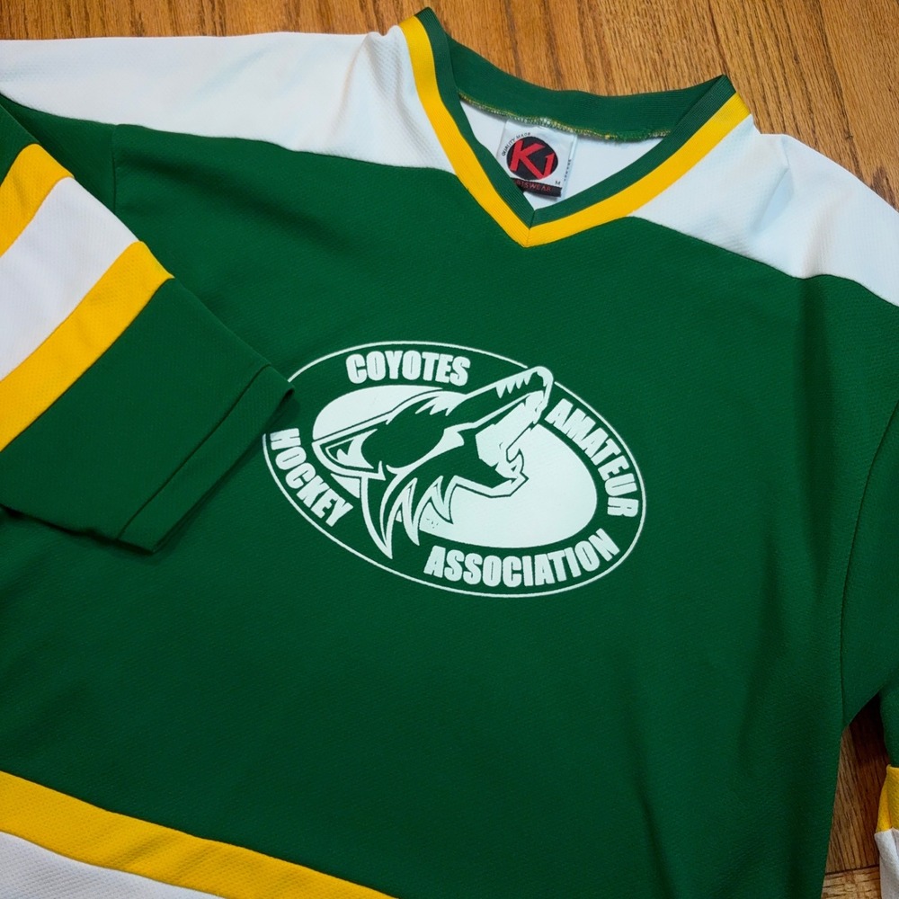 Coyotes Amateur Hockey Association Jersey Mens Medium Green K1 Sportswear #10